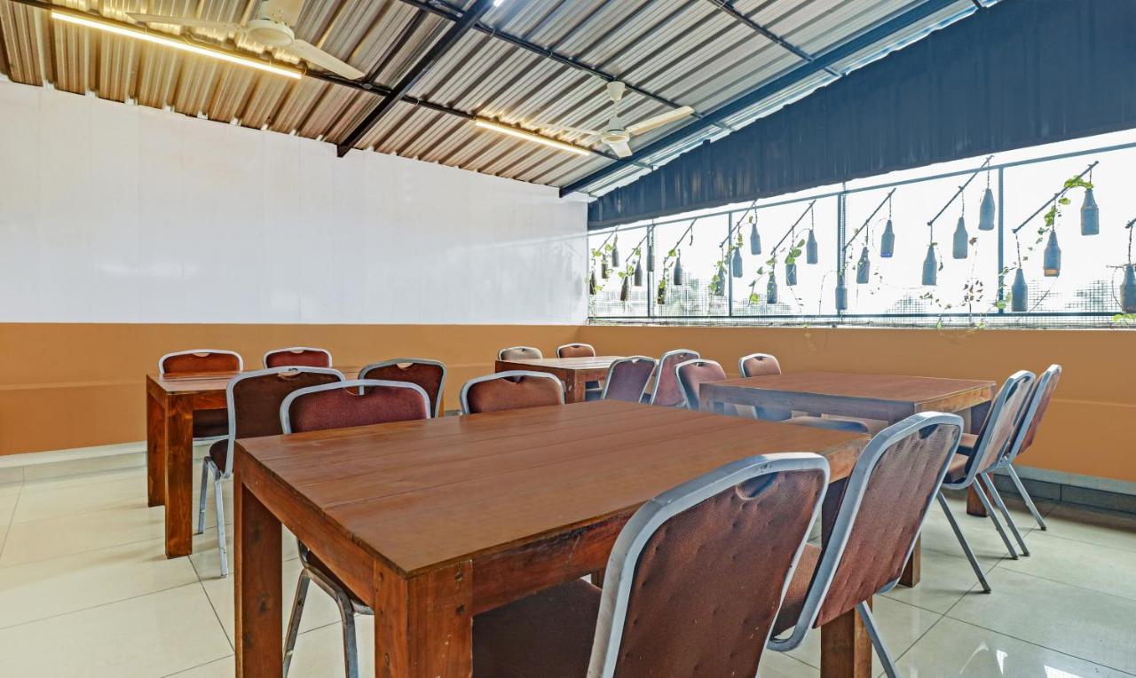 Sreepathi Mayoogha Guruvayur Exterior photo